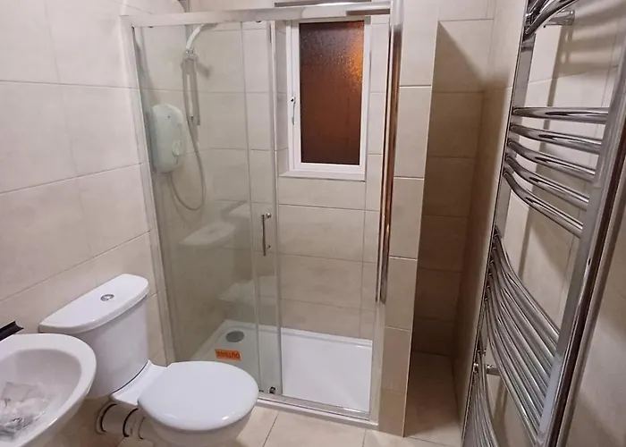 Semesterbostad 4 Bed House Ideal To Explore & The West